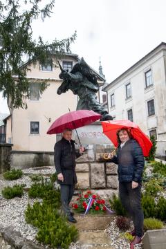obisk obeležja v Postojni (4)